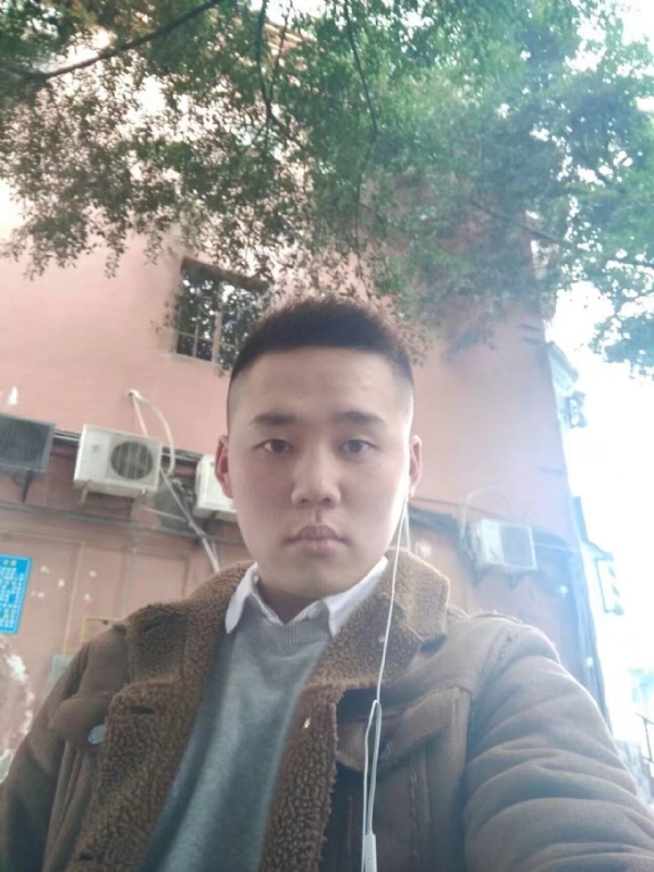 想了很久的男人的第一张照片--黄冈相亲服务中心