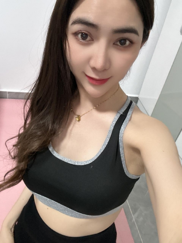 冰冰的第一张照片--黄冈相亲服务中心