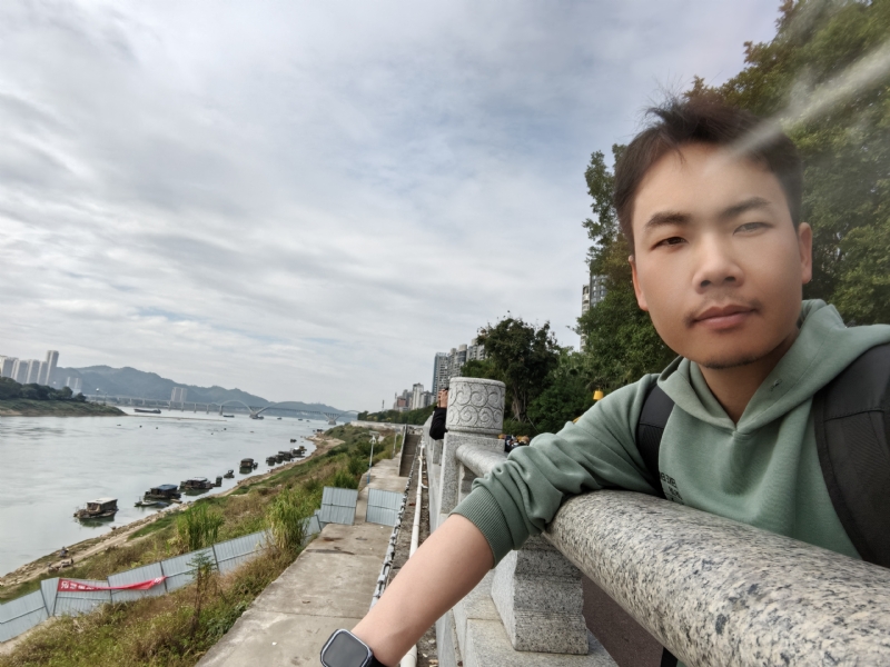 向往爱情的第四张照片--黄冈相亲服务中心