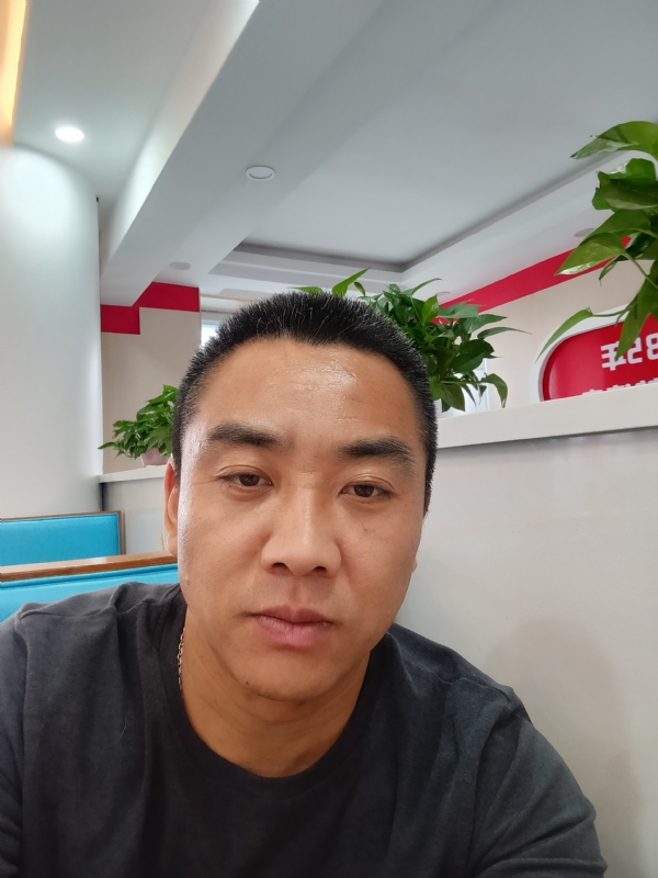 太阳的第三张照片--黄冈相亲服务中心