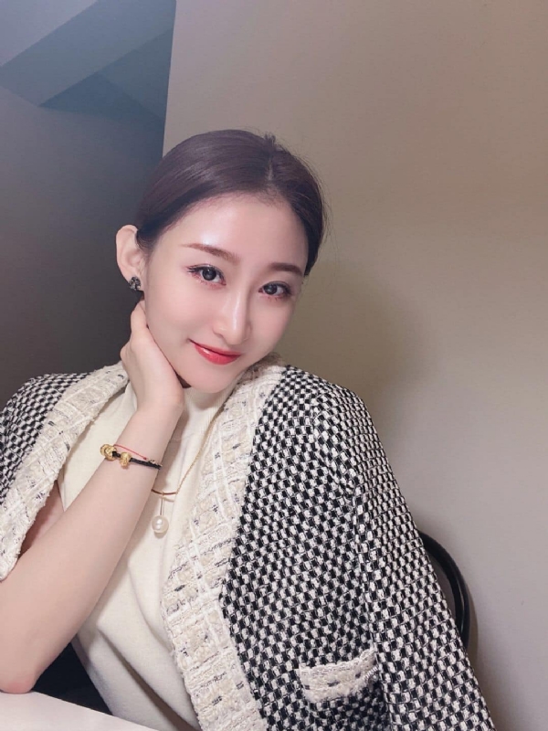 袁梓怡的第二张照片--黄冈相亲服务中心