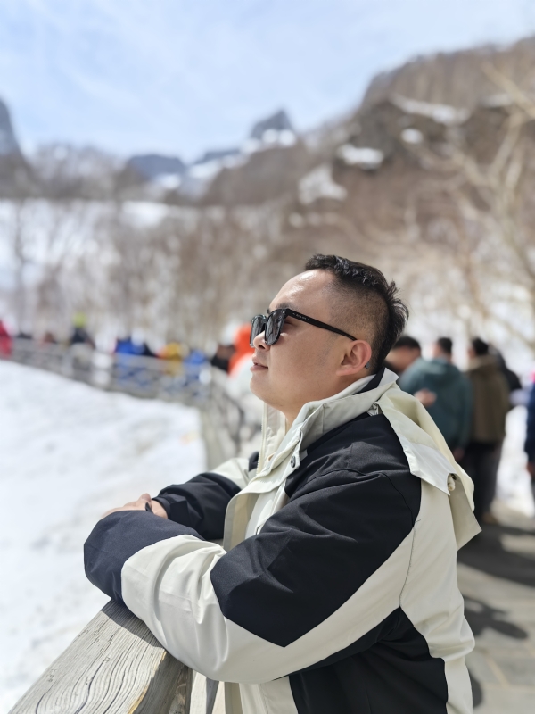 小龙的第一张照片--黄冈相亲服务中心