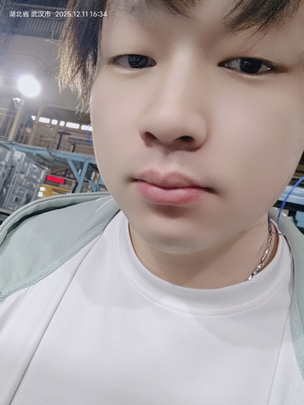 柠檬不加糖的第一张照片--黄冈相亲服务中心