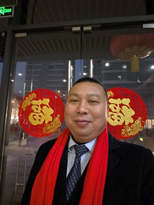 半百悟红尘的第一张照片--黄冈相亲服务中心