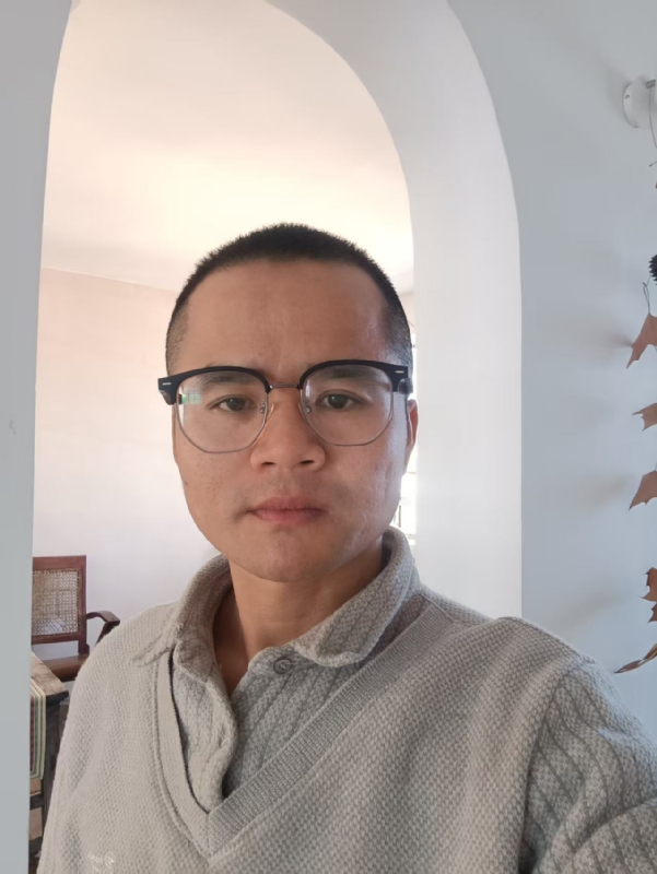 戴戴的第二张照片--黄冈相亲服务中心