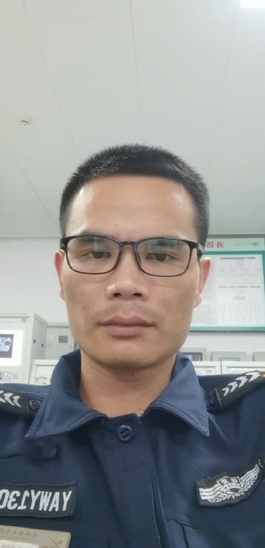 一直都在的第二张照片--黄冈相亲服务中心