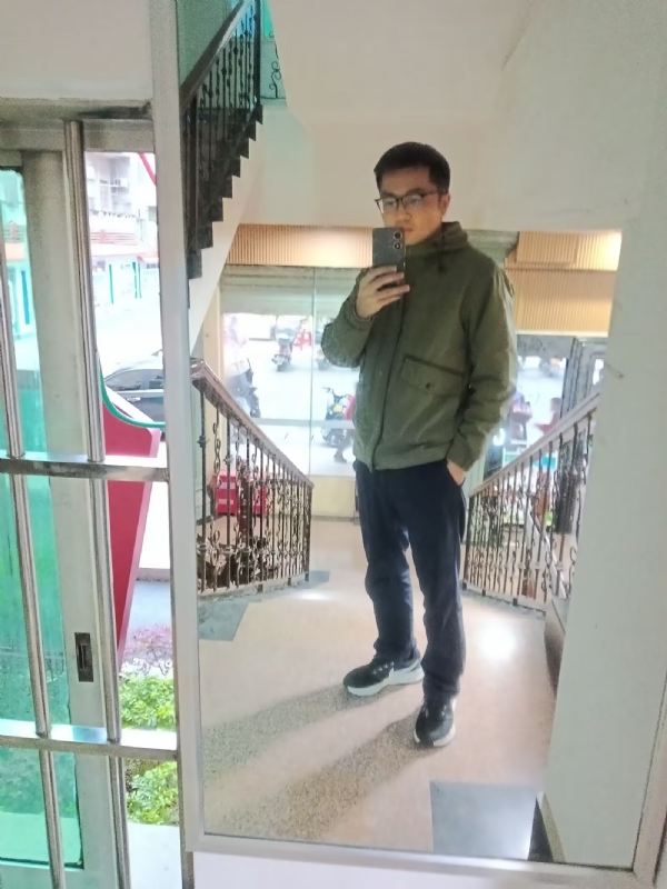 沧海一粟的第三张照片--黄冈相亲服务中心