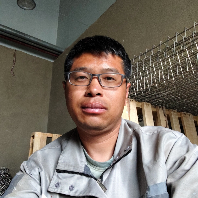 萤火的第一张照片--黄冈相亲服务中心