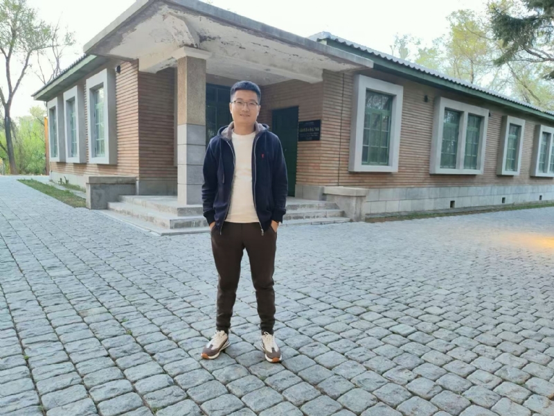 成成的第二张照片--黄冈相亲服务中心