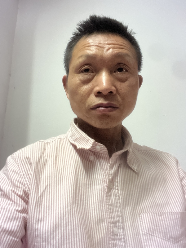 一生何求的第一张照片--黄冈相亲服务中心