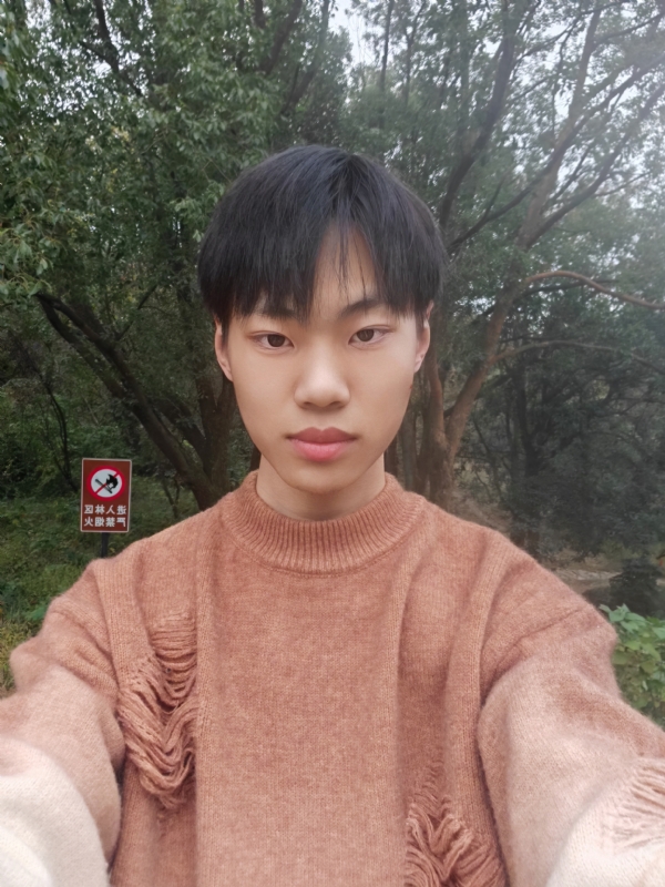 祤辰的第一张照片--黄冈相亲服务中心
