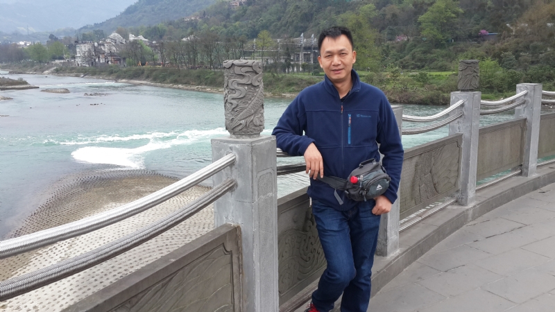 上下求索的第一张照片--黄冈相亲服务中心