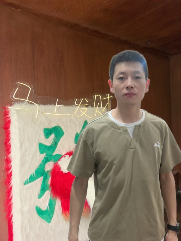 寻光的第一张照片--黄冈相亲服务中心